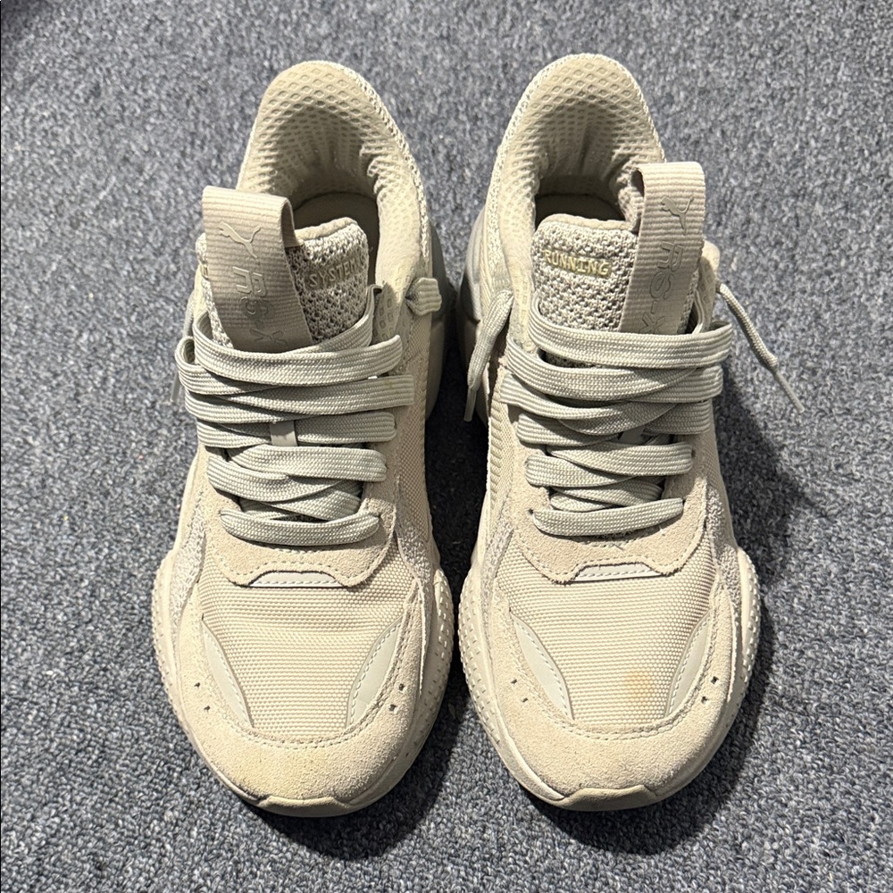 Pumas - Picture 3 of 4